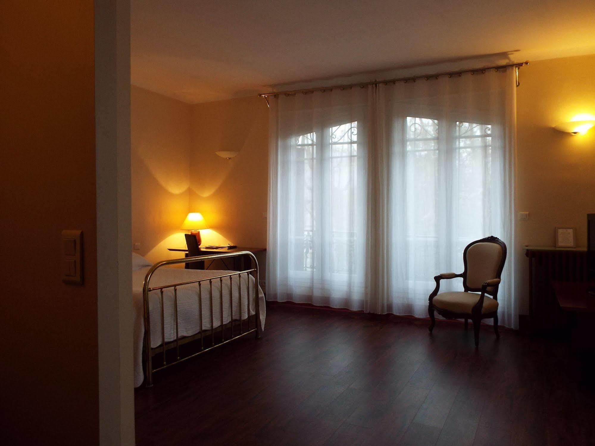 Hotel Terminus Cahors Buitenkant foto